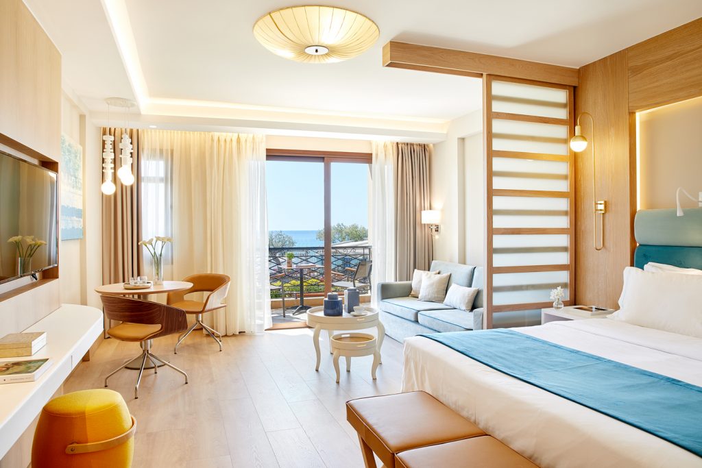 anthemus_sea-junior_suites-02-1024x683